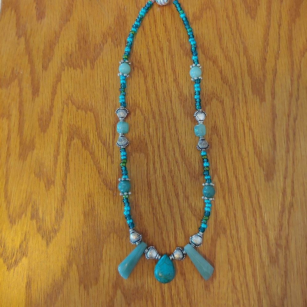Turquoise with jade wings
